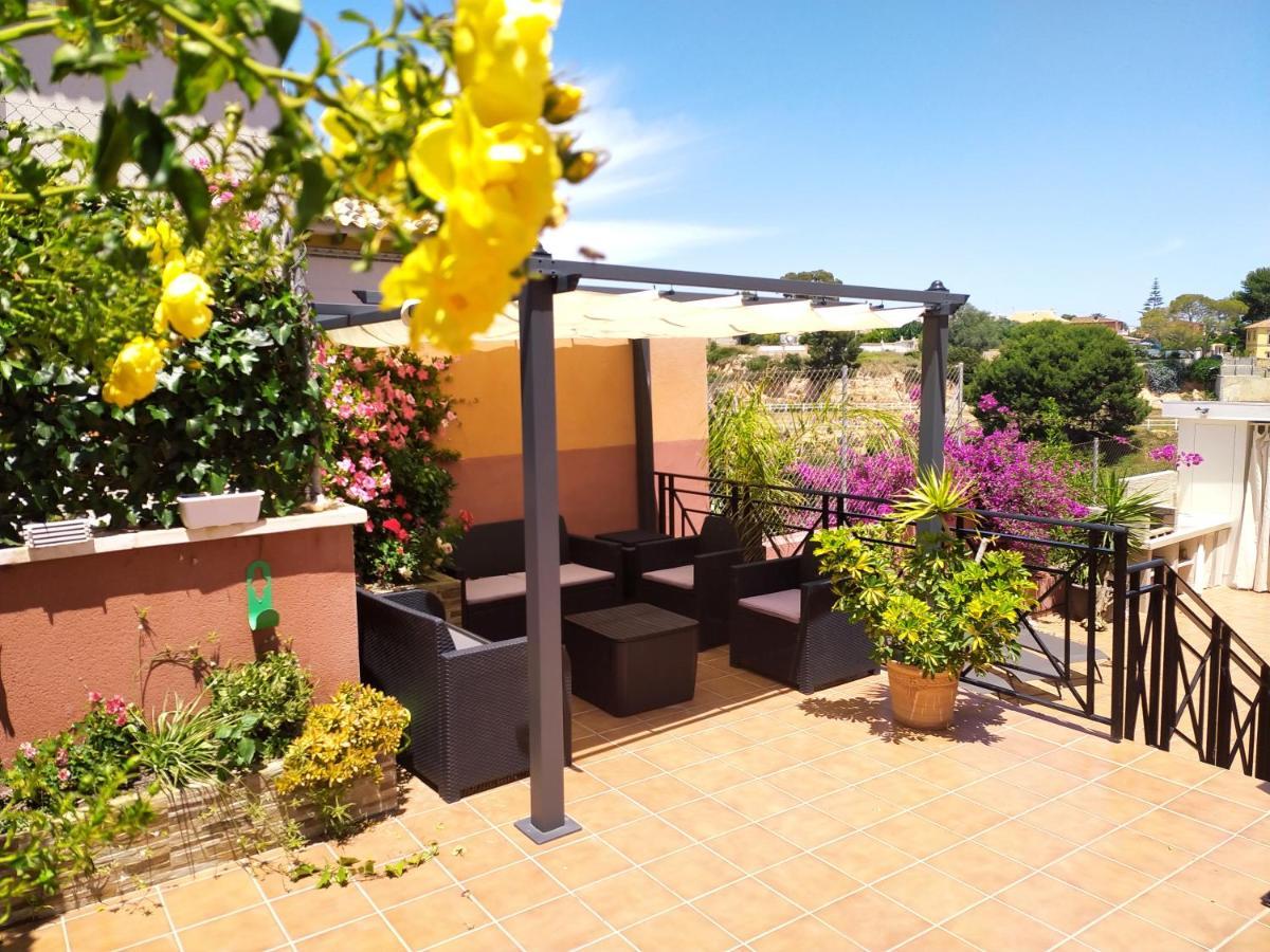 3 Bdr House Near La Zenia Private Lounge Terraces, Fire Places, Bbq, Kitchen, Parking Orihuela Exterior photo